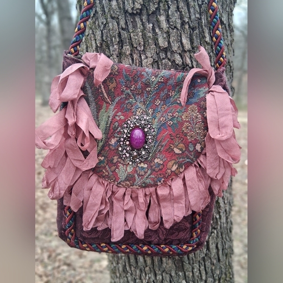Handmade Handbags - Gorgeous Handmade Crossbody Bag.